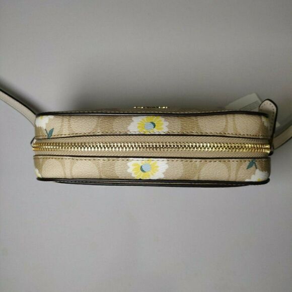 NWT Coach C3354 Mini Camera Bag Signature Daisy - Picture 3 of 5